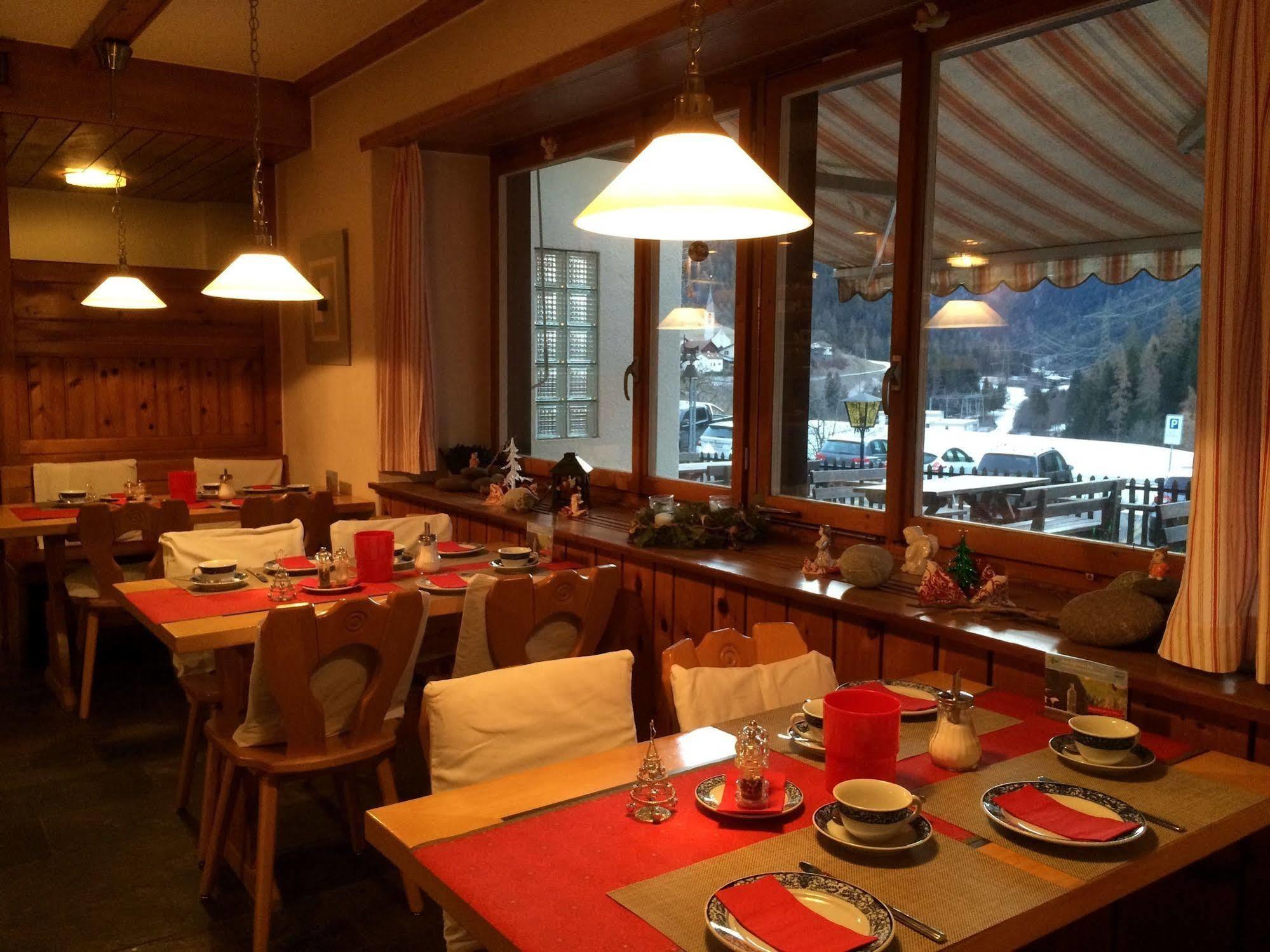 Hotel Schoental Filisur Extérieur photo
